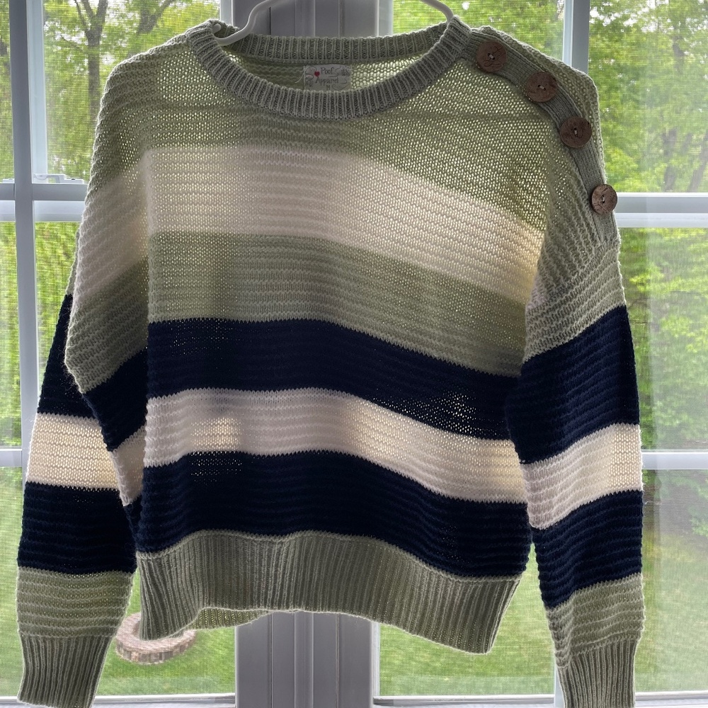 Light Sweater